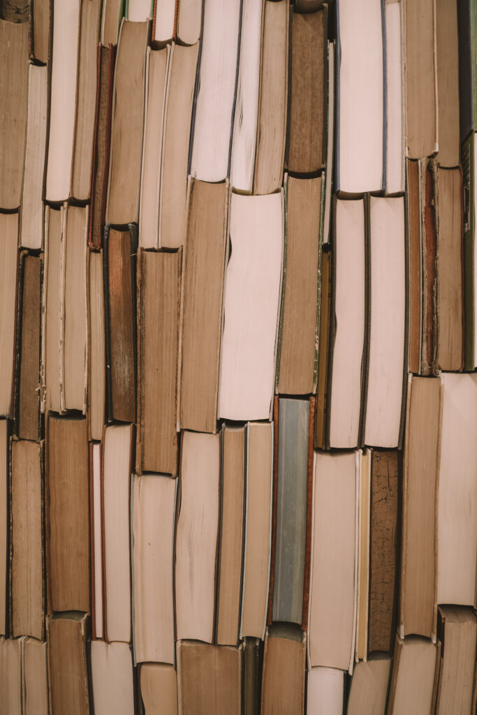 reading habits books shopping at the bookstore