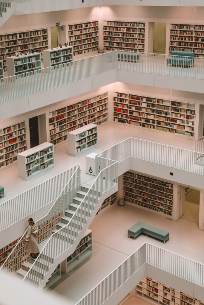 Stuttgart-Public-Library