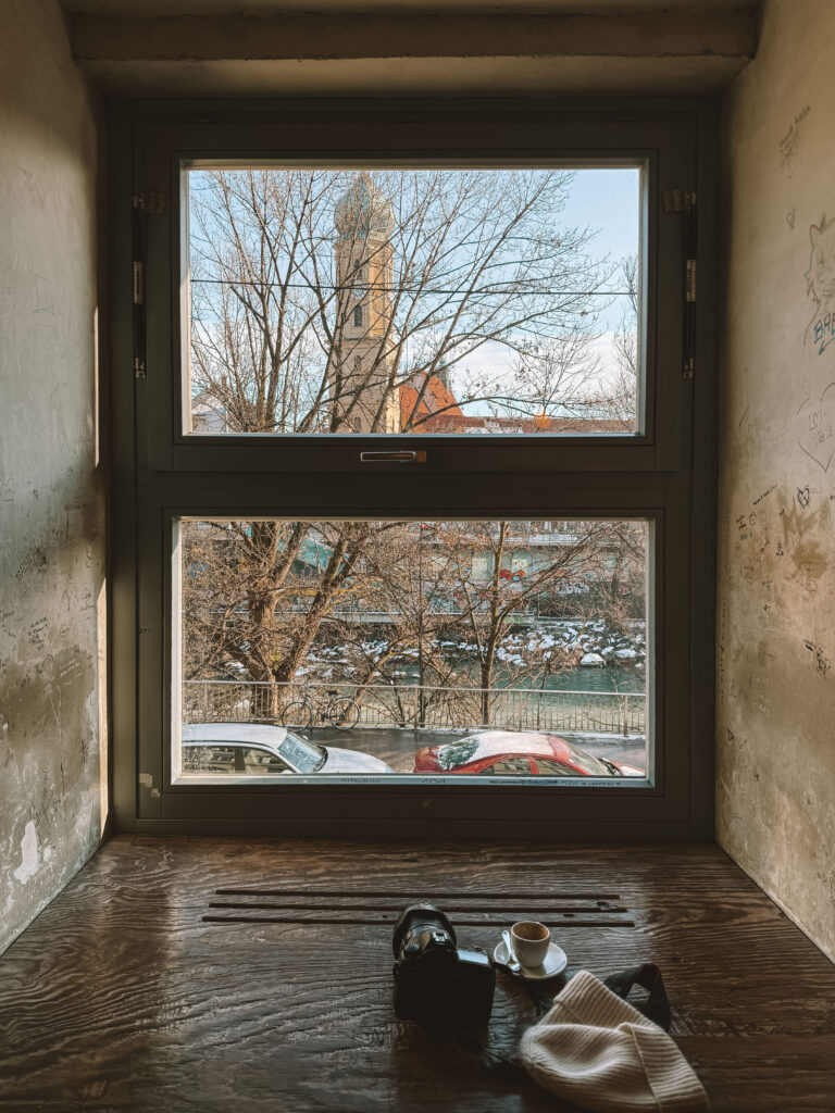 slow city life with books and cafés