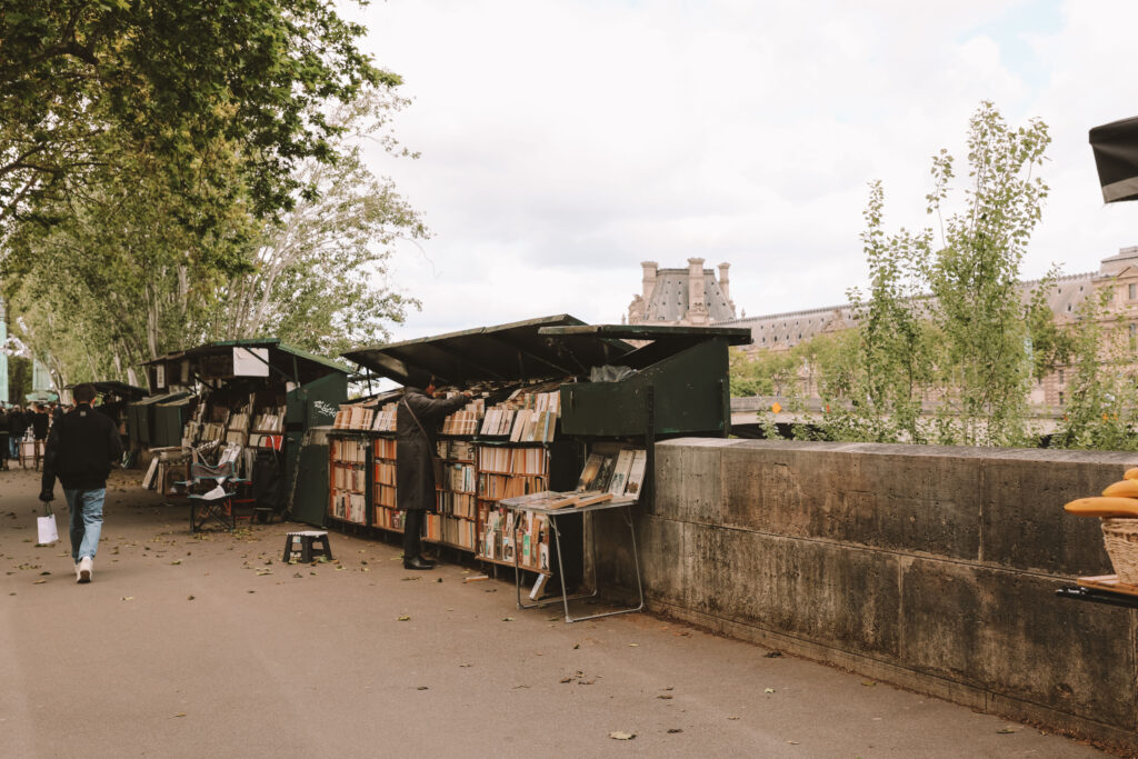 booksellers along the Seine Paris book culture