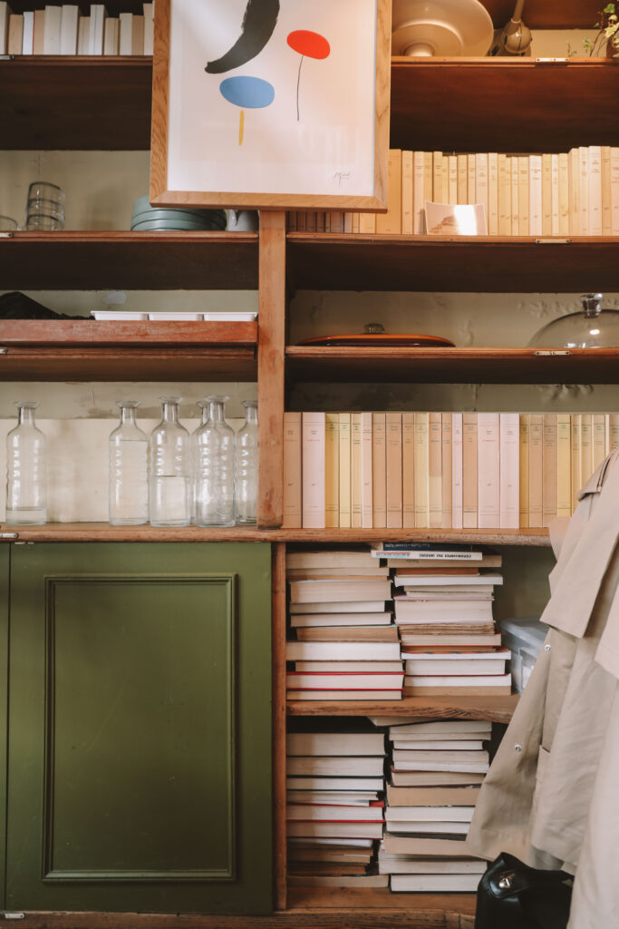 Maison Fleuret bookstore café interior