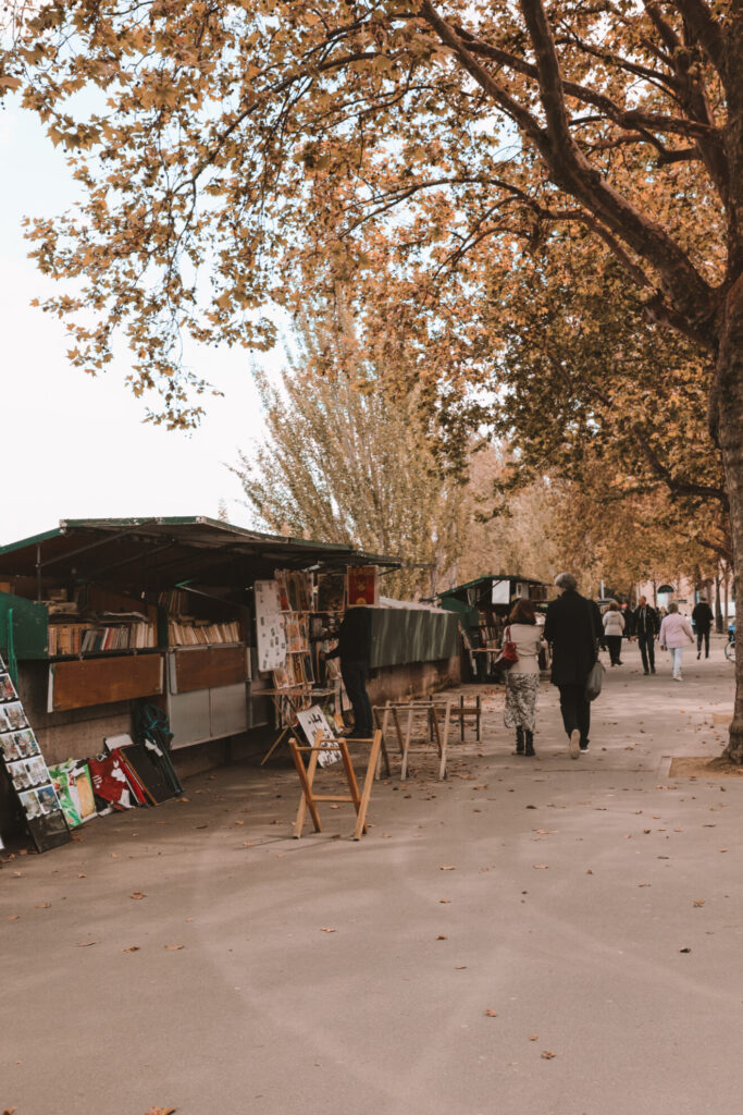 Bouquinistes selling books along the Seine in Paris