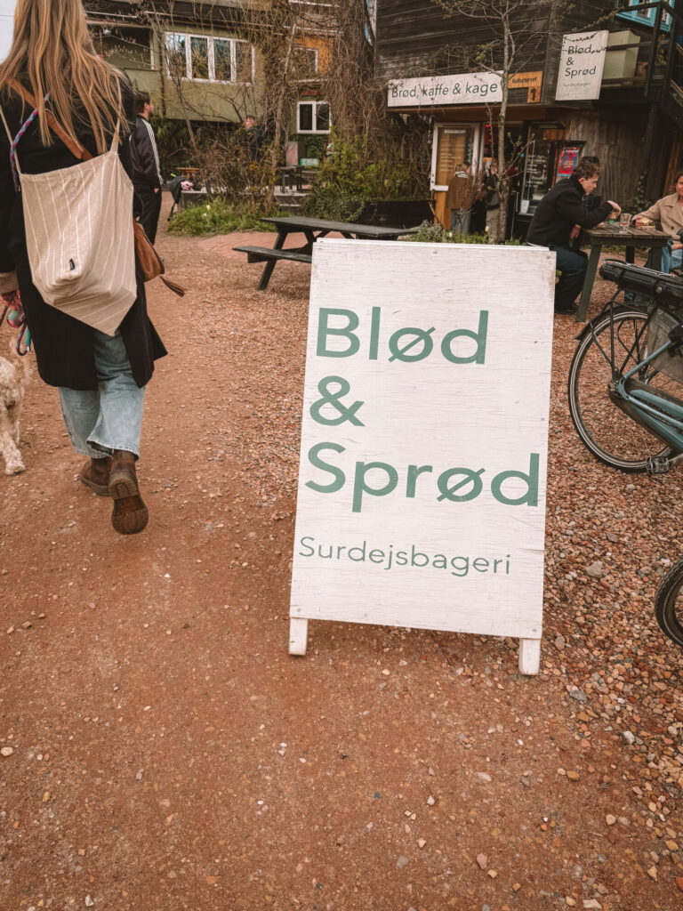 Schild von Blød & Sprød
