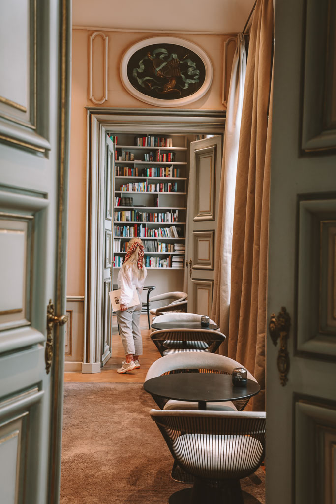 Library at Pillows Grand Boutique Hotel Reylof in Ghent
