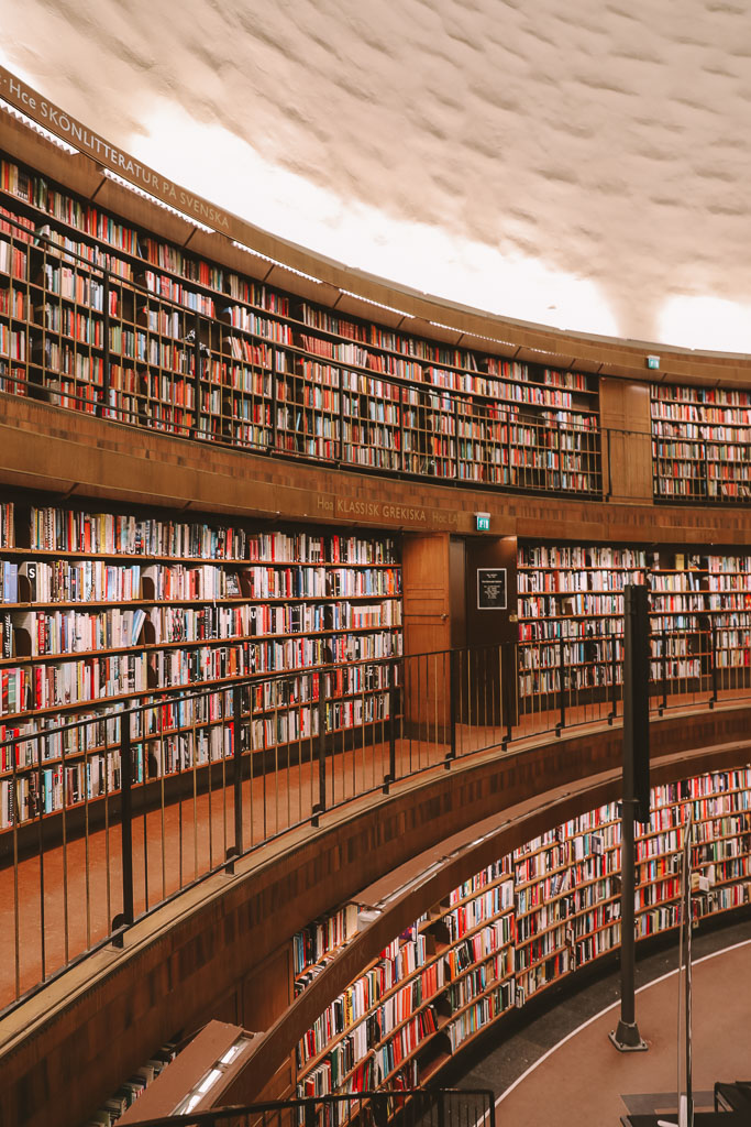 Stockholm Public Library rotunda by Gunnar Asplund