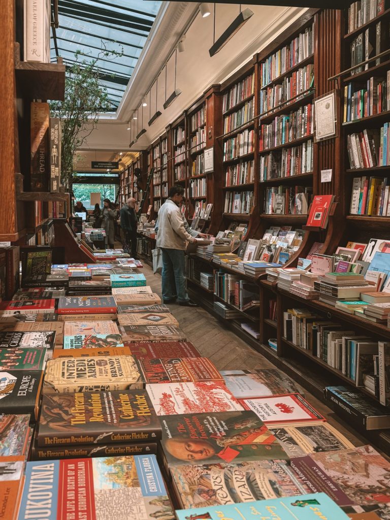 Galignani Buchhandlung in der Rue de Rivoli in Paris